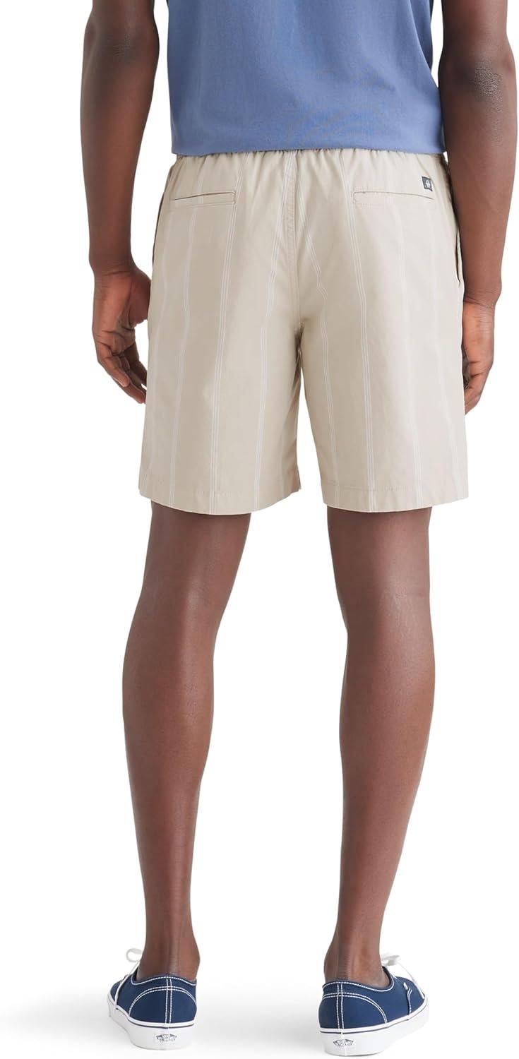 imageDockers Mens Ultimate Straight Fit 75quot Pull on Shorts with Supreme FlexNomad Sahara Khaki